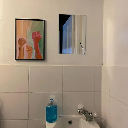 Cosy Double A Stones Throw From Wembley Stadium Guest house