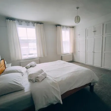 Townhouse *