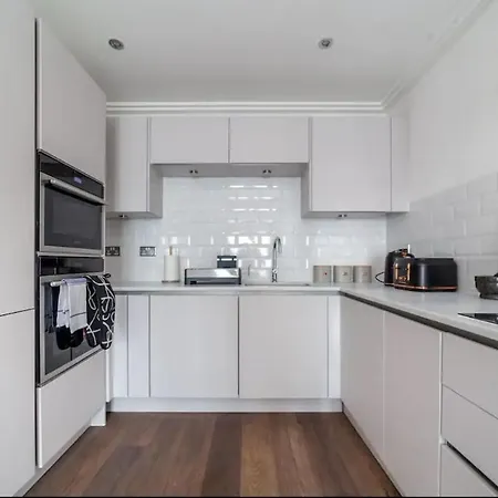 Avida Lettings - Modern Close To Westfield And Notting Hill * London