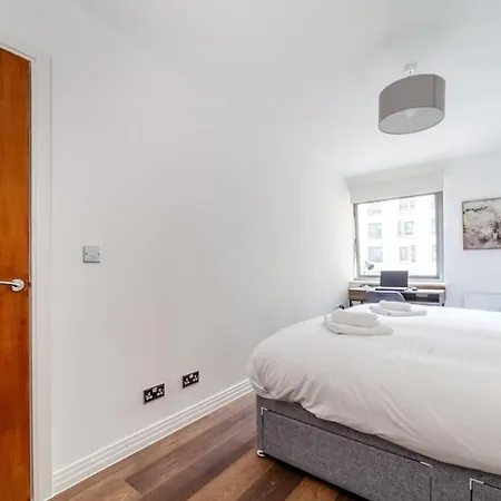 Avida Lettings - Modern Close To Westfield And Notting Hill * London