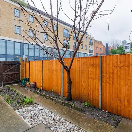 Holiday home Vibrant 3bd Townhouse Heart Of Shoreditch London