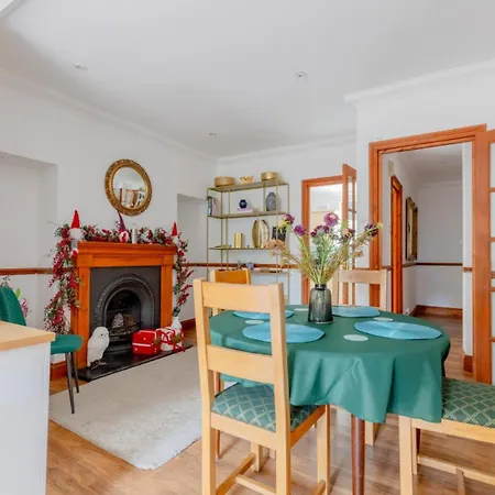 Apartment Spacious And Inviting 4bd Haggerston