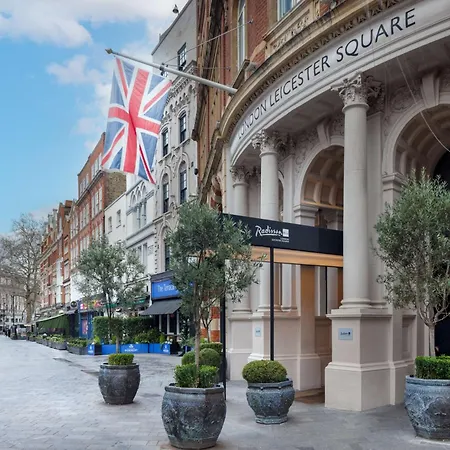 Radisson Blu Hotel, Leicester Square - Formerly Hampshire Hotel Londyn