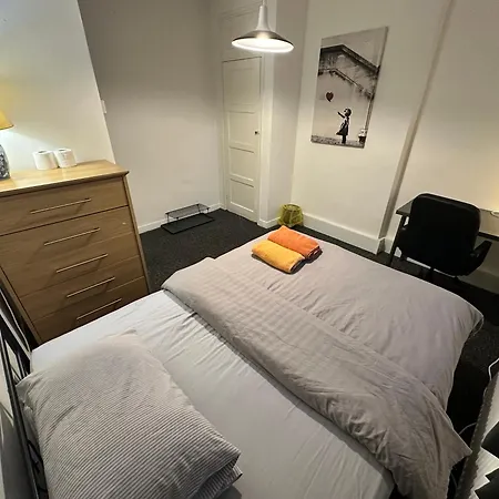 Shoreditch R1 Guest house *
