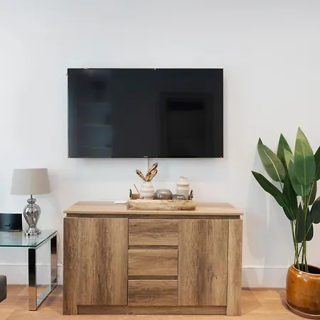 Modern 1 Bed Apartment- Kings Cross Station