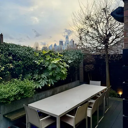 Unique Luxury 3br In The Heart Of London, Moments Away From The Vibrant Brick Lane, Shoreditch And Liverpool Street *