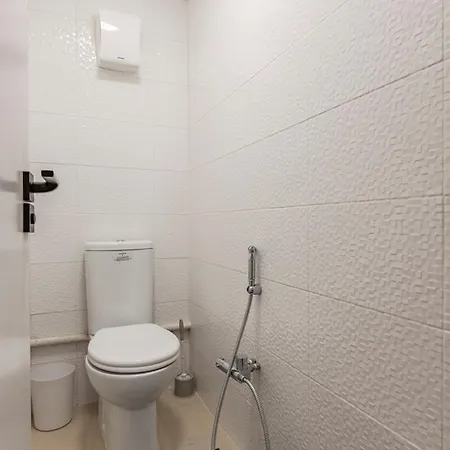 Shepherds Haven Luxury 4 Bed Flat With Self Check In *