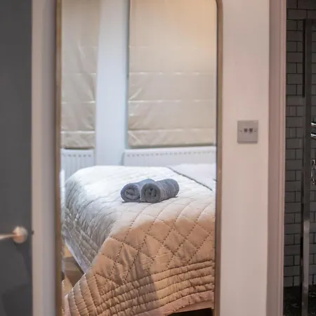 Unique Luxury 3br In The Heart Of London, Moments Away From The Vibrant Brick Lane, Shoreditch And Liverpool Street Apartment