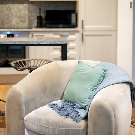 Unique Luxury 3br In The Heart Of London, Moments Away From The Vibrant Brick Lane, Shoreditch And Liverpool Street