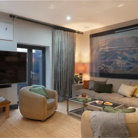 Apartment Unique Luxury 3br In The Heart Of London, Moments Away From The Vibrant Brick Lane, Shoreditch And Liverpool Street London