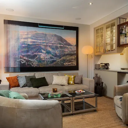 Apartment Unique Luxury 3br In The Heart Of London, Moments Away From The Vibrant Brick Lane, Shoreditch And Liverpool Street *