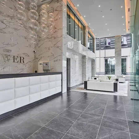 Apartment Station 1 Minute, Gym , Smart Tv , 1 Min To Westfield Centre *