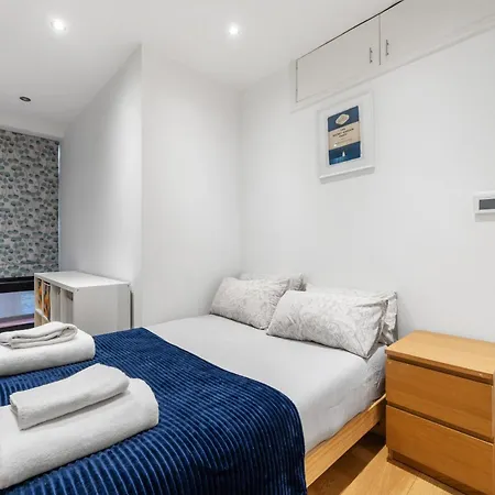 Holland Park Flat, 2bed 2bath, Breakfast, Lgf * London