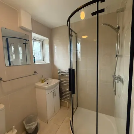 Holiday home Cosy House Tower Bridge Station Walk
