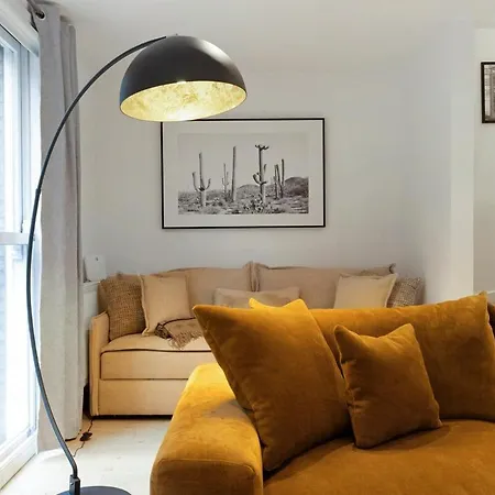 Apartment The Riverbank Hideaway