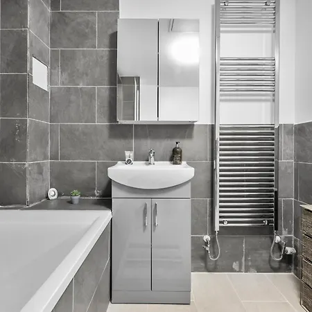 2-bedroom Short Term & Flexible Renting Canary Wharf