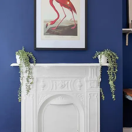 The Townhouse By Harlington * London