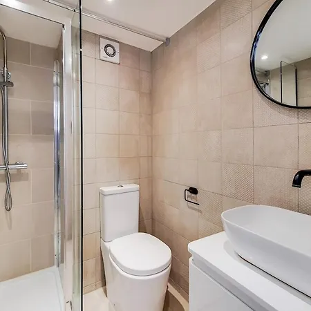 Kensington Garden - 10 *