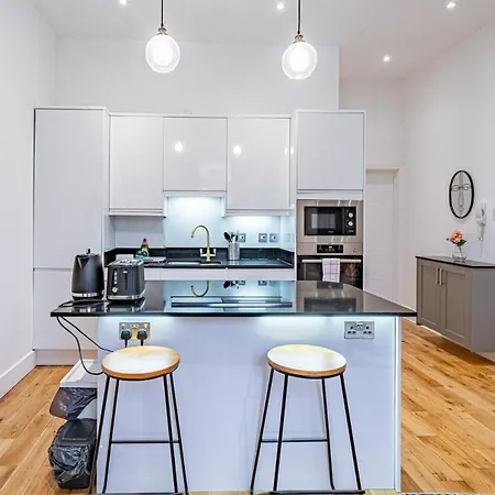 Charming 1br Prime Location Near Station & Shops Appartamento *