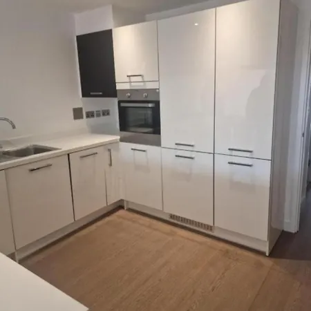 Aj Luxury Apartment