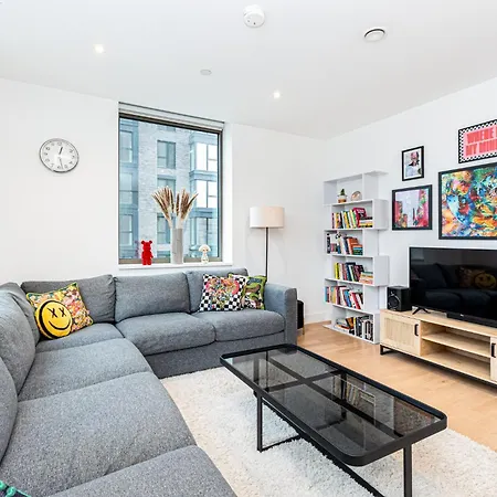 Lägenhet Gorgeous 1br With Balcony, 2min Tottenham Hale Tube