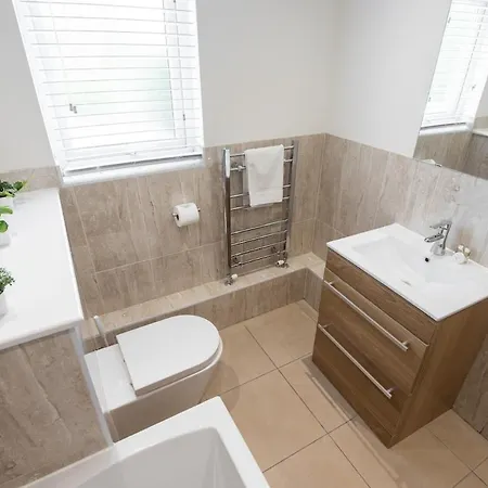 Space - - 2 Bed - 2 Bath - Balcony - Parking Space Apartment