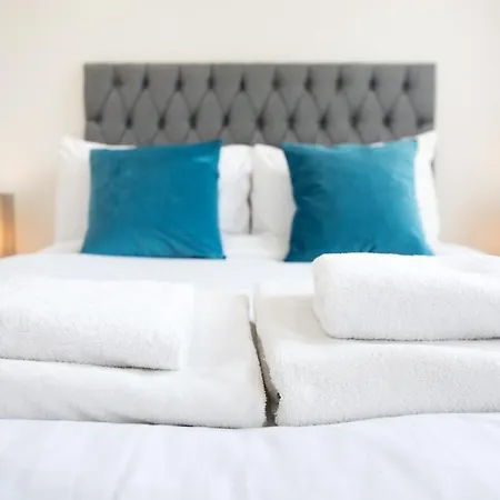Apartment Space - - 2 Bed - 2 Bath - Balcony - Parking Space