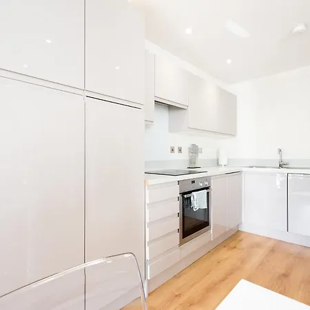 Apartment Space - - 2 Bed - 2 Bath - Balcony - Parking Space