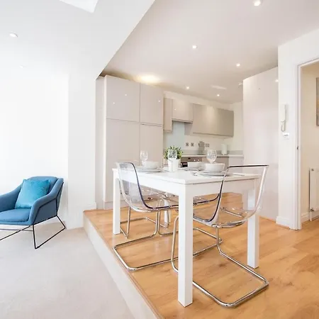 Apartment Space - - 2 Bed - 2 Bath - Balcony - Parking Space
