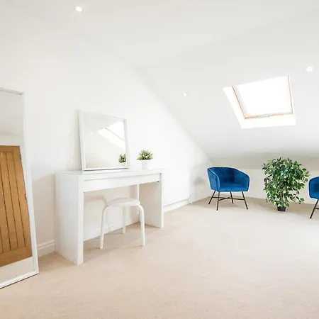 Space - - 2 Bed - 2 Bath - Balcony - Parking Space Apartment *