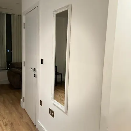 Luxury London Perivale