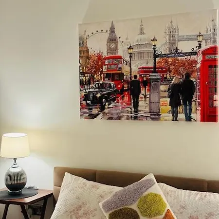 Luxury London Perivale