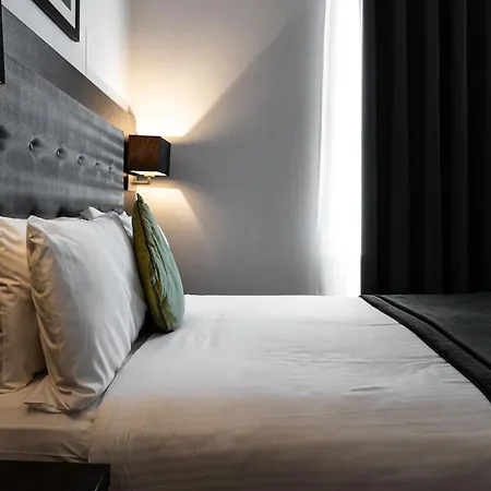 Hotel The W14 Kensington 4*