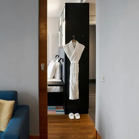 Aloft Excel London