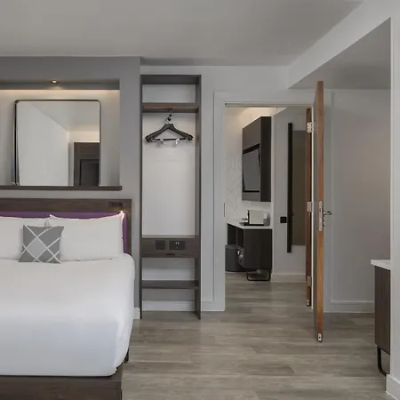 Four Points Flex By Sheraton Shoreditch East Hotel 3*