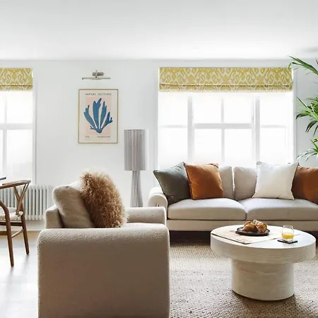 Lux Mews House Portobello 4 Bed * London