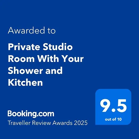 Private With Your Shower And Kitchen Homestay London