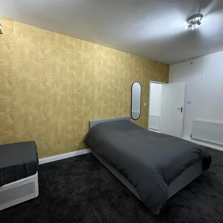 Guest house The Bishop
