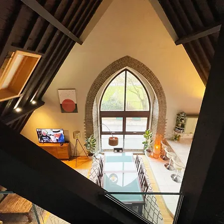 Apartment Unique Crystal Palace Park Church Conversion London