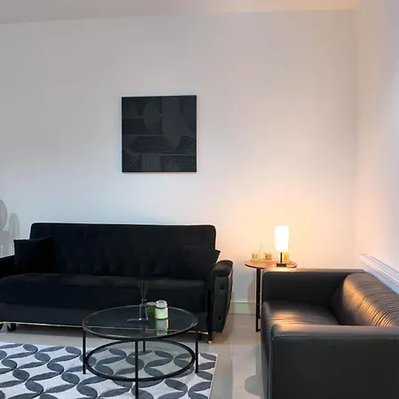 Spacious 2 Bed With Patio In Camden Wr201 *
