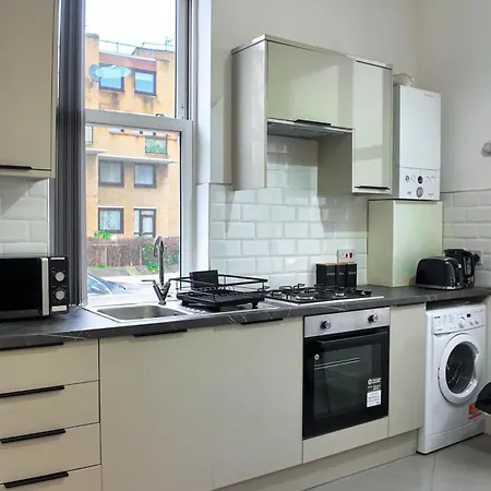 Spacious 2 Bed With Patio In Camden Wr201 London