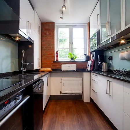 Excellent 2br Apt, Chancery Lane * London