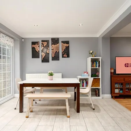 Guestready - Family Retreat In