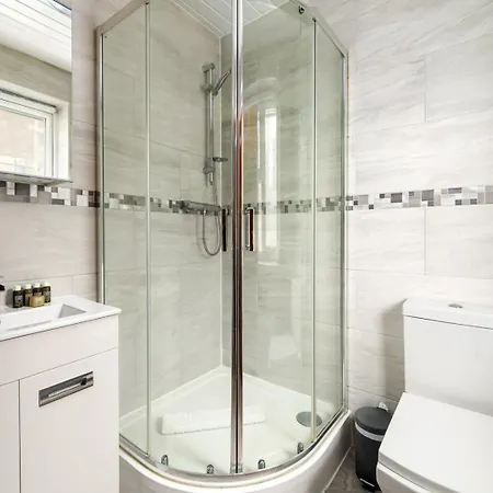 Guestready - Family Retreat In London