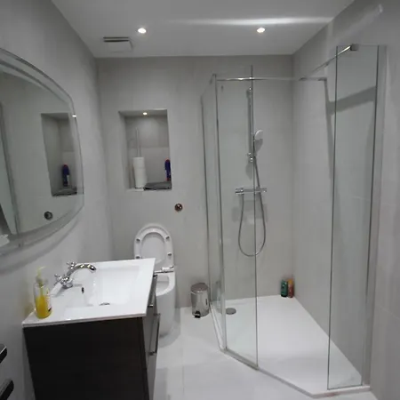 Apartment Sudbury Place *
