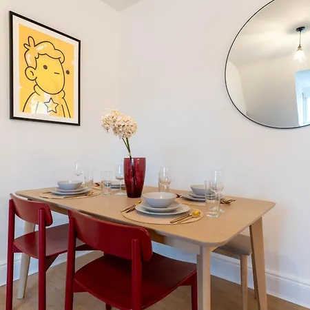 Eleven By Artsy * London