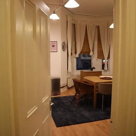 Stylish One Bed Flat In Brook Apartment *