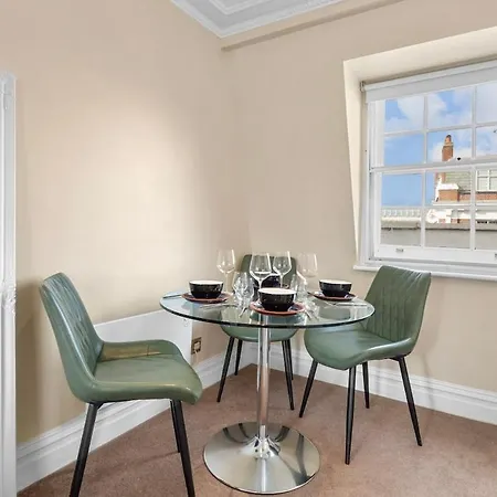 Apartment 1br Furnished W Sofa Bed In Chelsea *