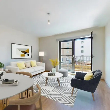 Apartment Londwell, & Limehouse Balcony - Views *