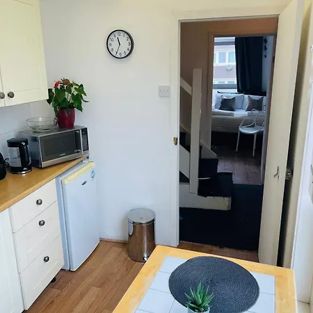 Stylish 1-bedroom Flat In Prime Central Notting Hill London